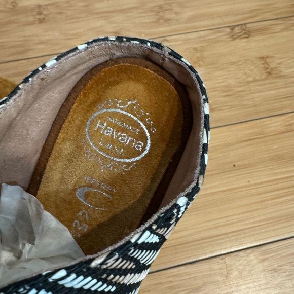 NWOB gorgeous Jeffrey Campbell for Havana platforms - Picture 10 of 14